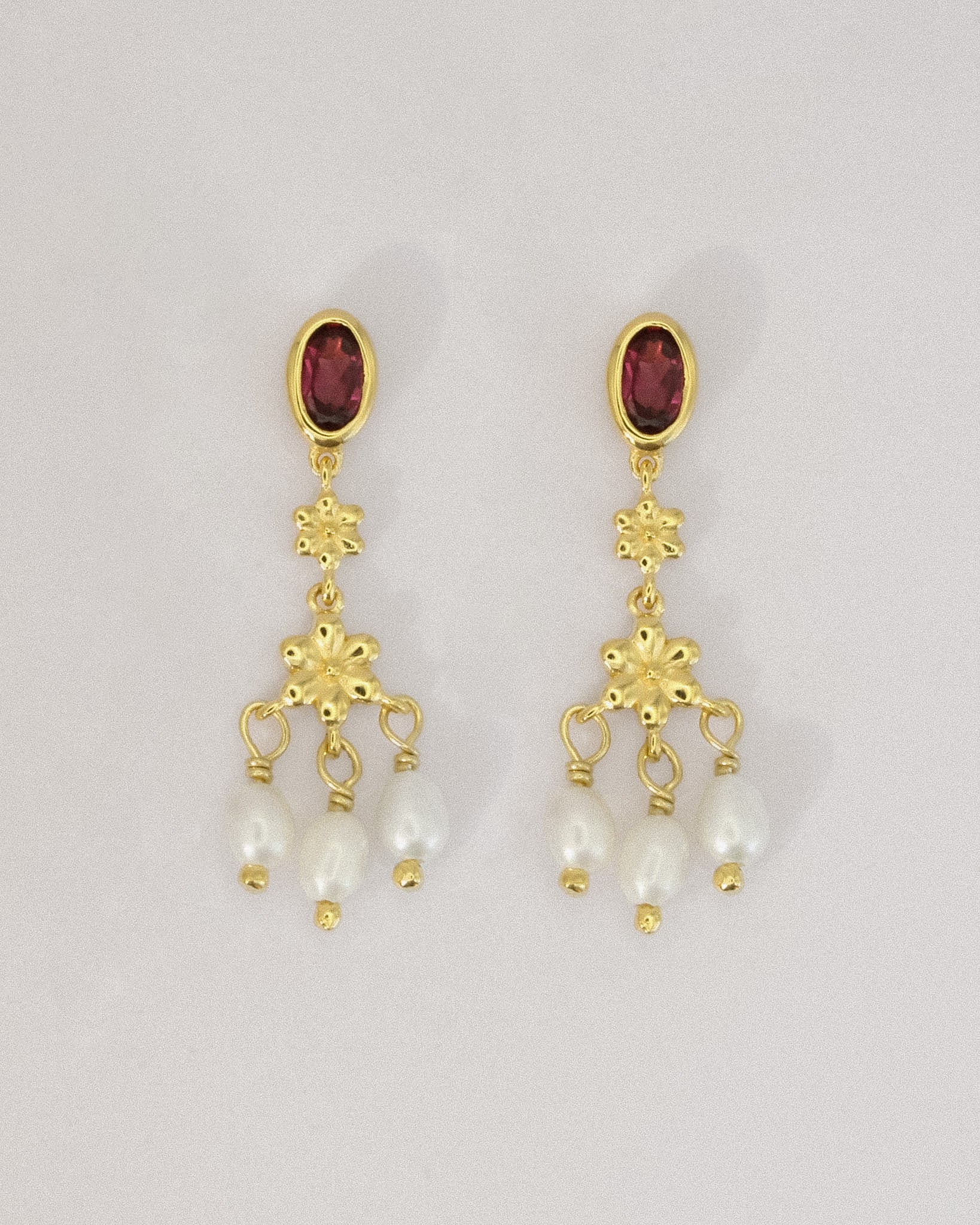 Fiora Earrings Gold