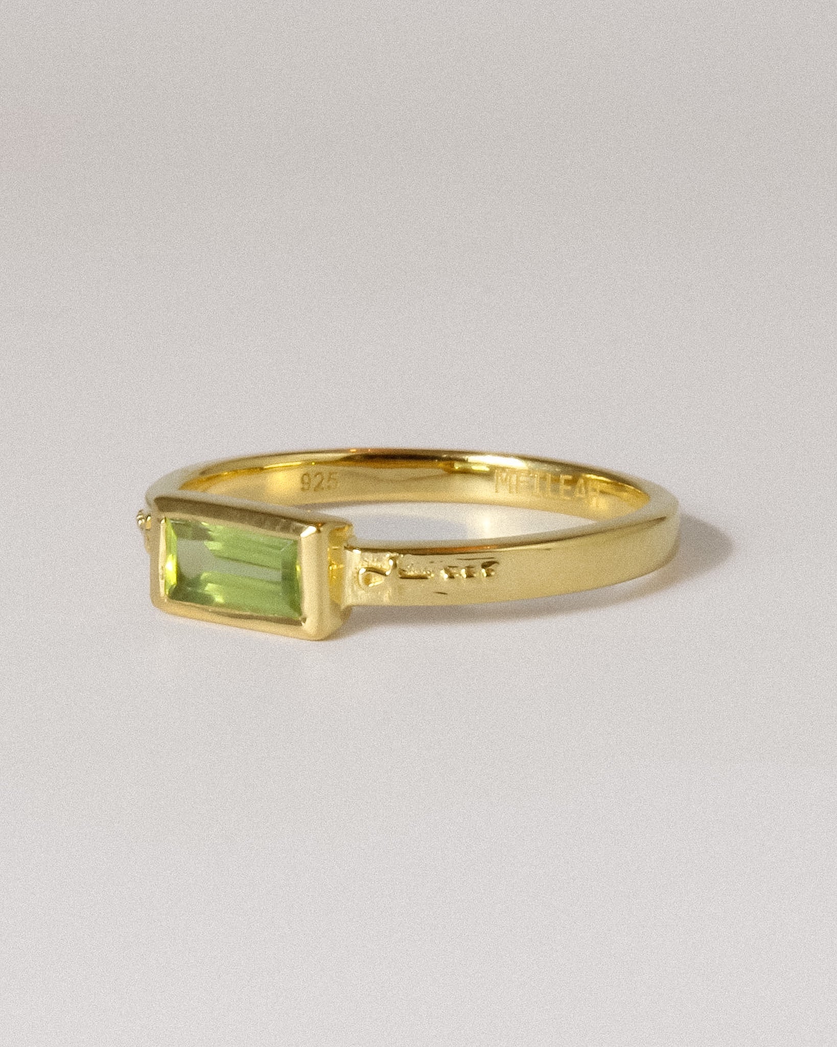 Raia Ring Gold