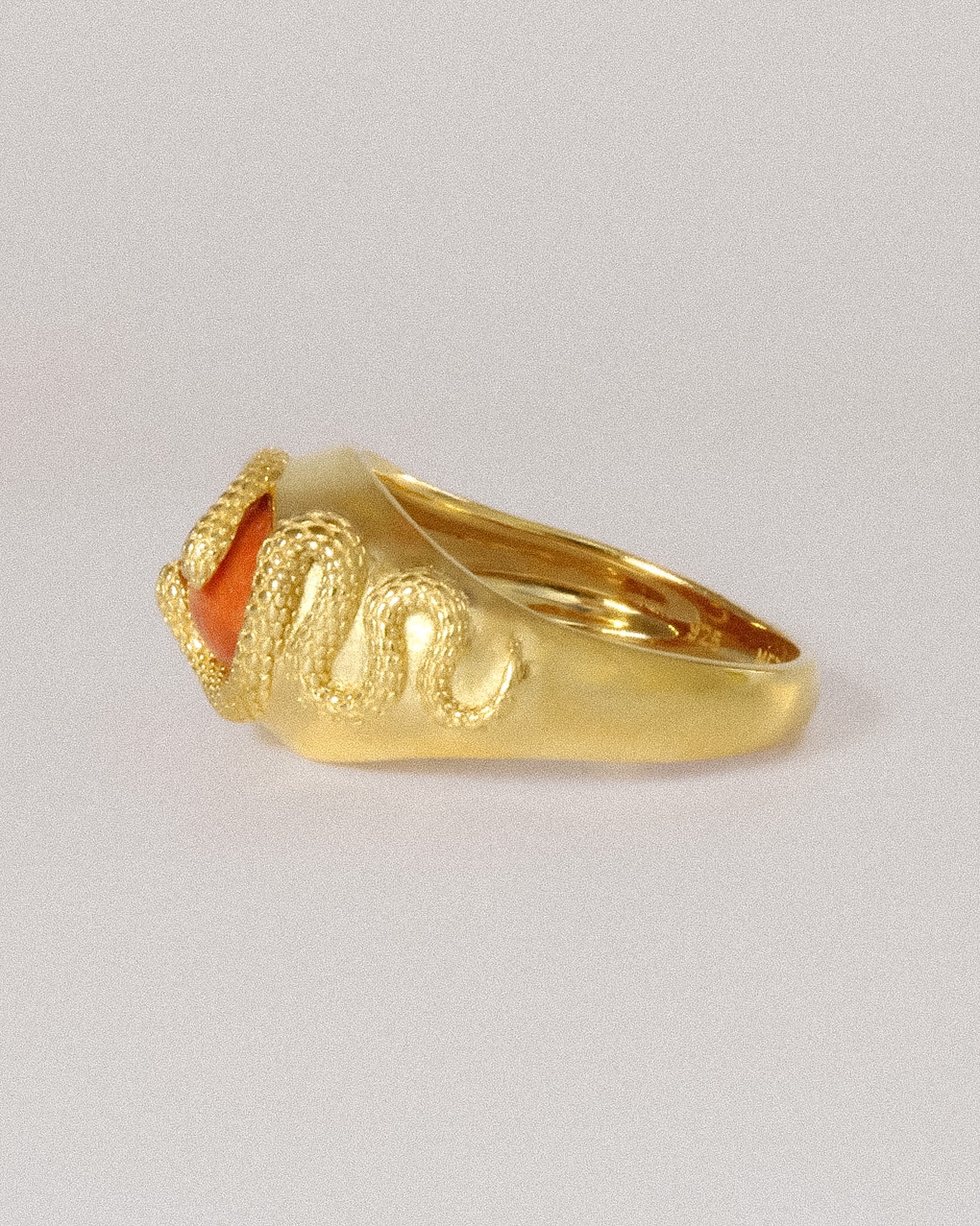 Serilda Ring Gold Sponge Coral