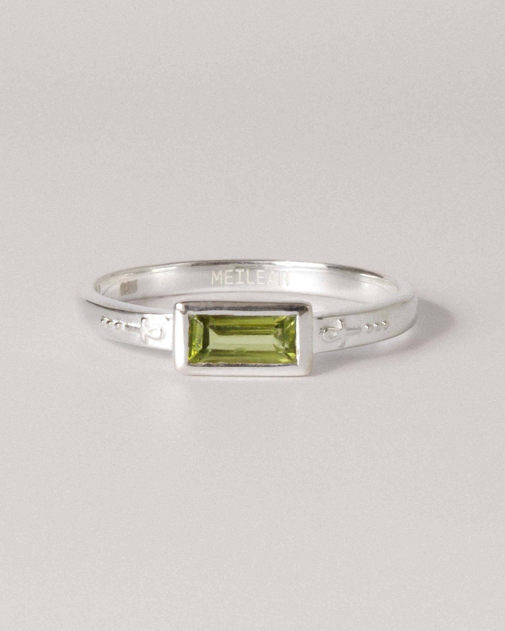 Raia Ring Silver
